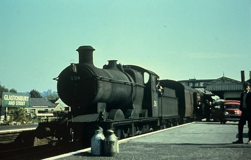 Gwr 2218 colour rail - gwr,