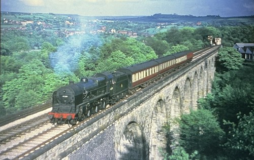 35mm colour rail - rail, slide,