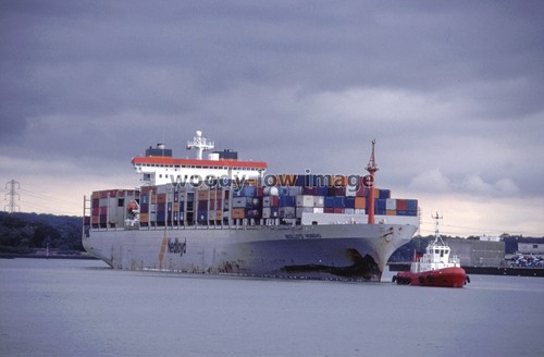 Slxy028 dutch containership - dutch,